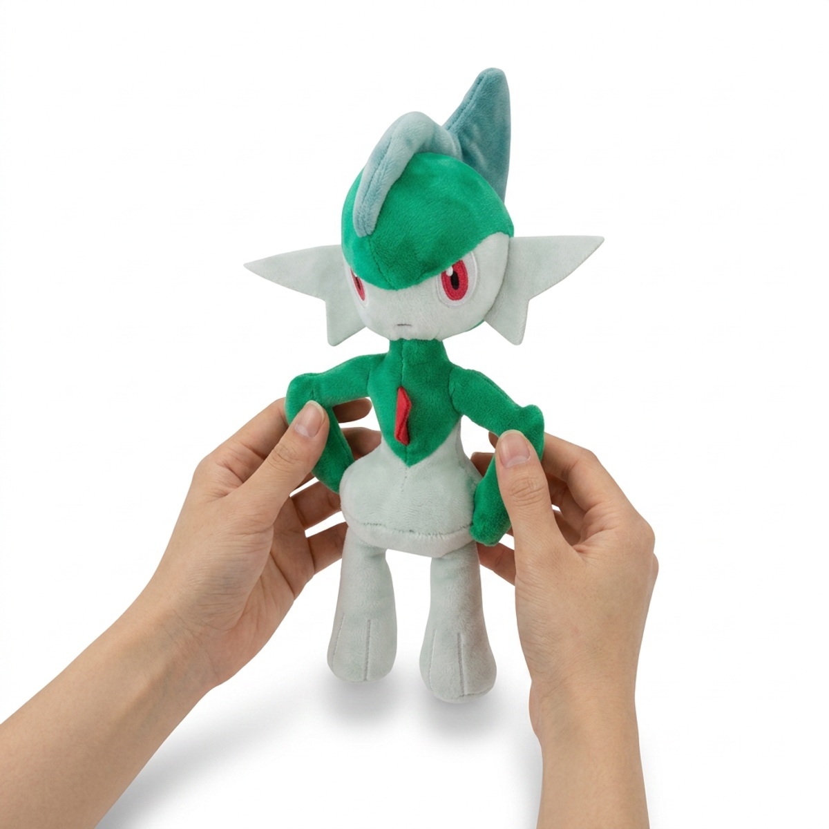 Gallade Pluszak trzymany w rękach