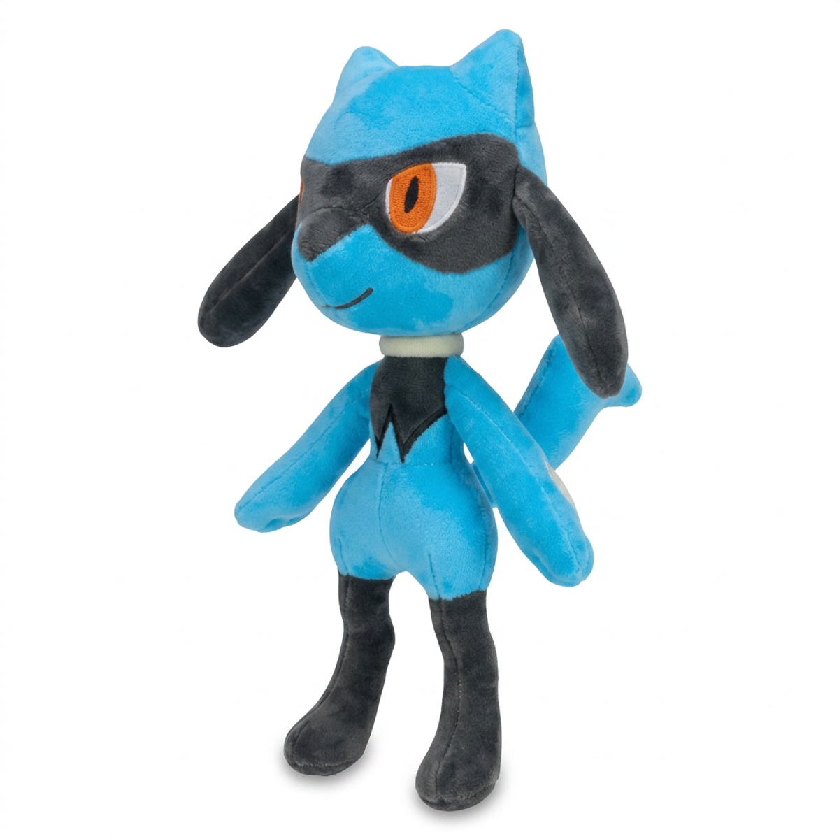 Riolu Pluszak widok z boku