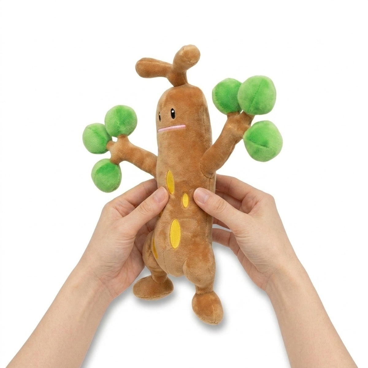 Sudowoodo Pluszak trzymany w rękach