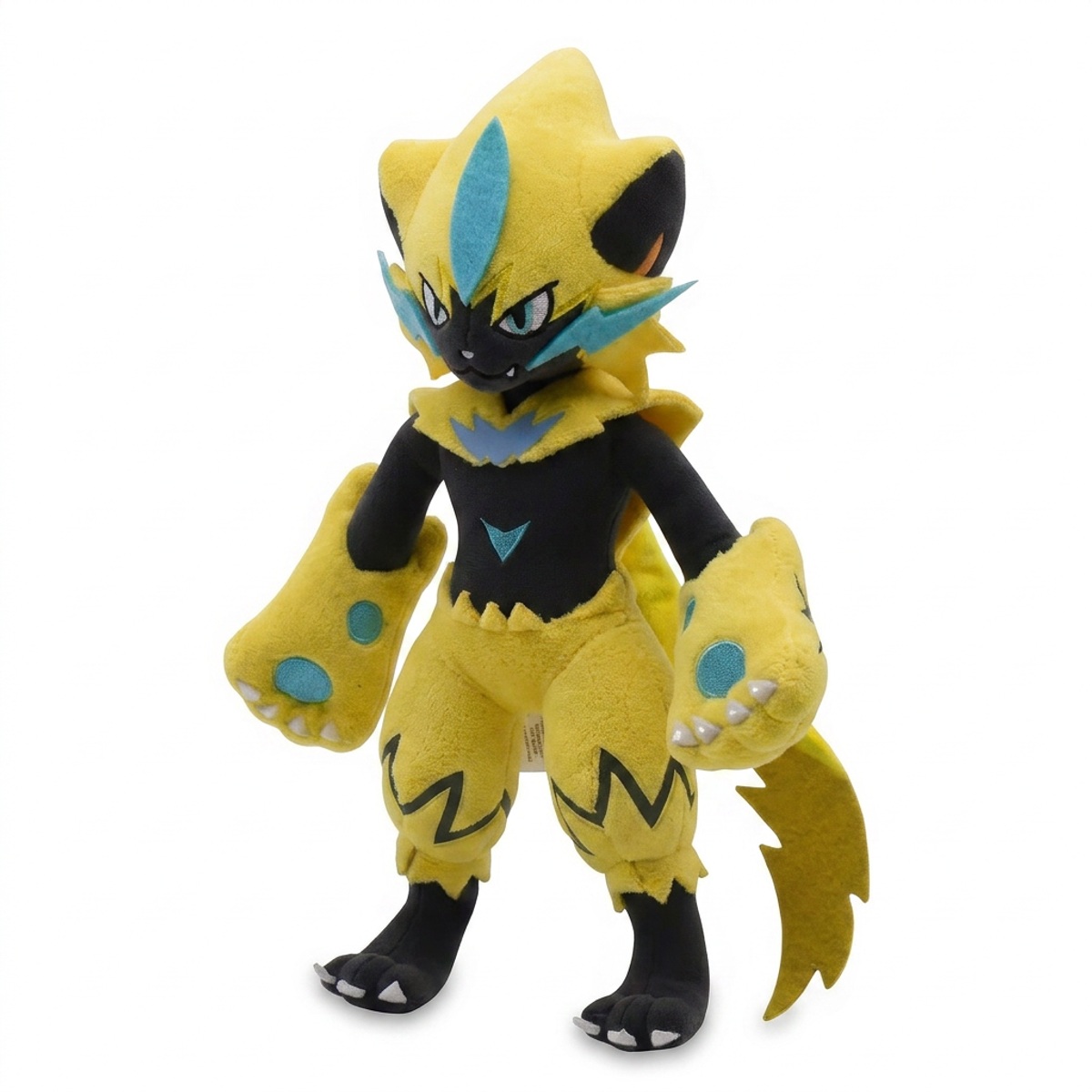 Zeraora Pluszak widok z trzech czwartych